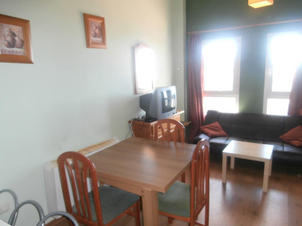 Apartamento Nievesol Con 2 Parking Y Wifi Apartment Sierra Nevada Bilik gambar